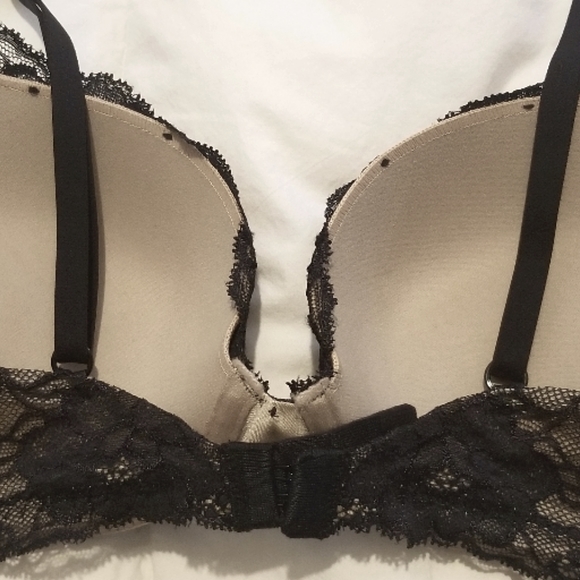 Maidenform Comfort Devotion Bra - Picture 2 of 6